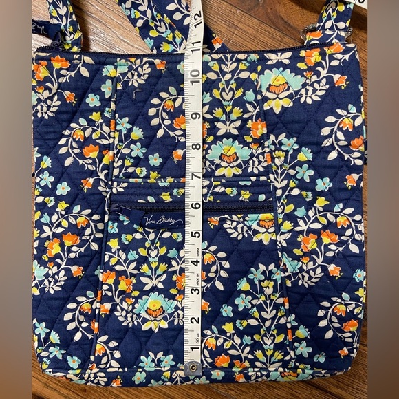 Vera Bradley Chandelier Floral Navy Blue crossbody purse bag - Picture 7 of 7
